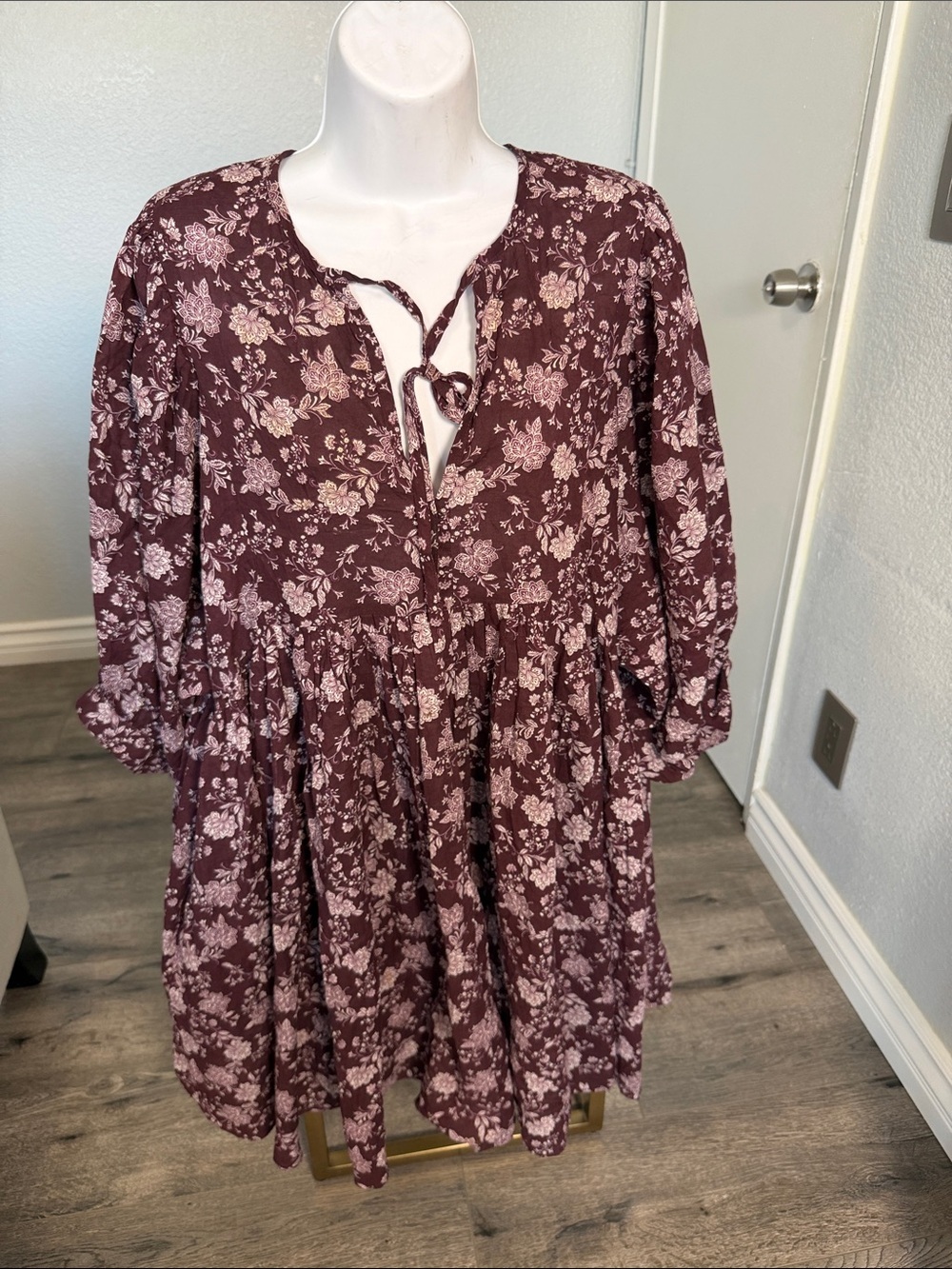 Madewell Maroon Floral Tie-Neck Long Sleeve Dress